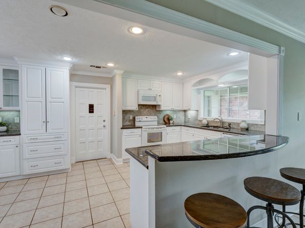 5103 Donna Lynn Court, Houston TX 77092