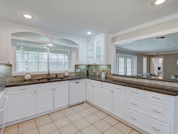 5103 Donna Lynn Court, Houston TX 77092