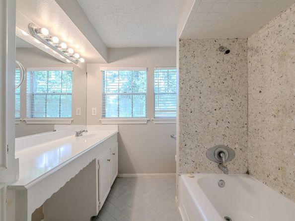 463 Dover Lane, Spring TX 77373