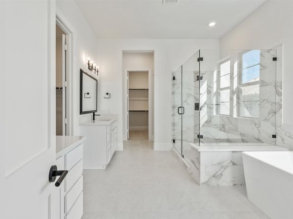 3223 Royal Oaks Hollow Lane, Houston TX 77082