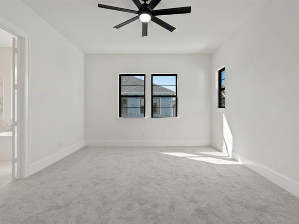 3223 Royal Oaks Hollow Lane, Houston TX 77082