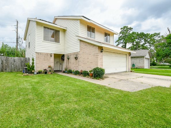 17817 Crestline Road, Humble TX 77396