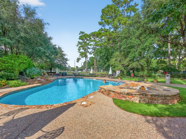 14655 Champion Forest Drive 505, Houston TX 77069