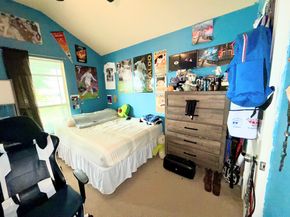 2315 Shady Tree Lane, Conroe TX 77301