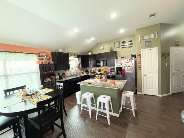 2315 Shady Tree Lane, Conroe TX 77301