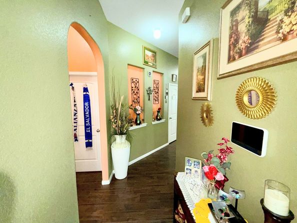 2315 Shady Tree Lane, Conroe TX 77301