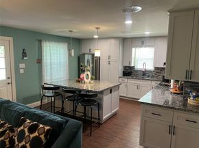8823 Shadow Crest Street, Houston TX 77074