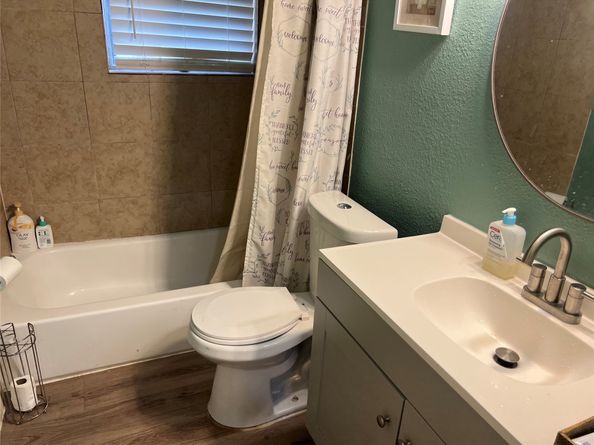 8823 Shadow Crest Street, Houston TX 77074