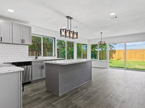 8603 Twisting Vine Lane, Houston TX 77040