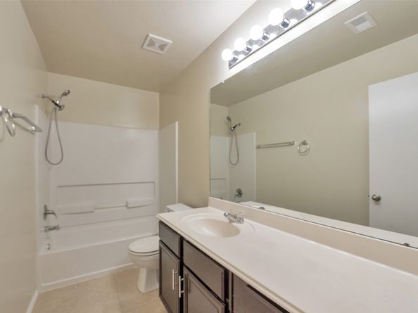 12807 Maybank Shores Court, Houston TX 77045