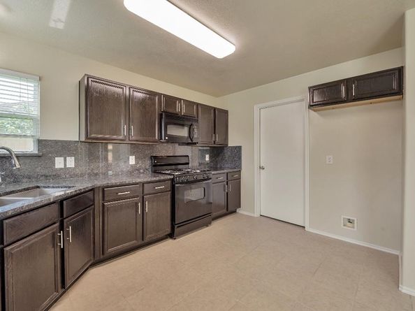 12807 Maybank Shores Court, Houston TX 77045