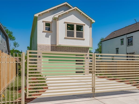 8634 Allwood Street, Houston TX 77016
