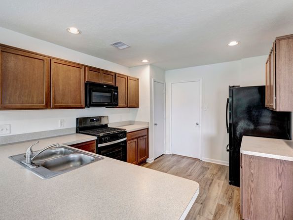19030 Bee Line Court, Houston TX 77073