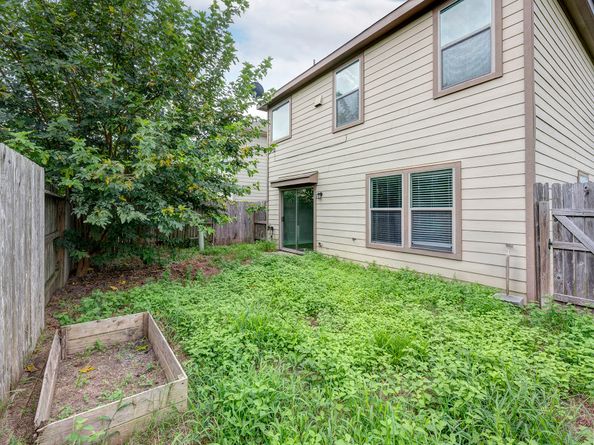 19030 Bee Line Court, Houston TX 77073