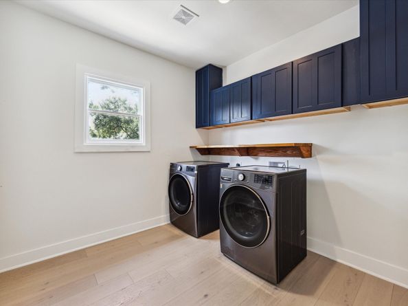 1204 Studewood Street, Houston TX 77008