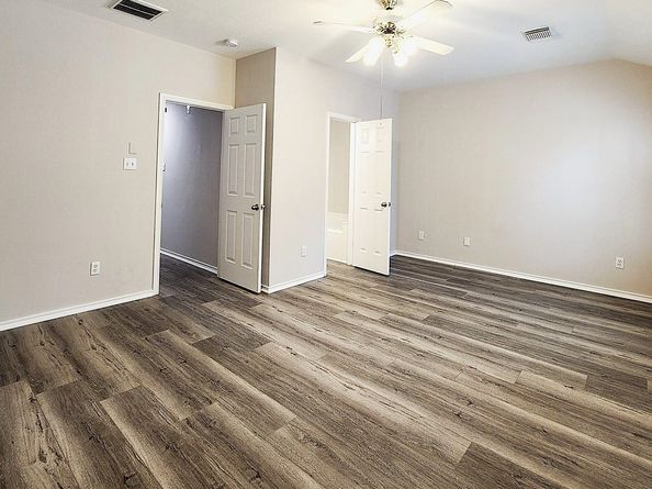 230 S Walden Elms Circle, The Woodlands TX 77382