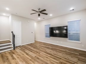 2353 Hoskins Drive, Houston TX 77080