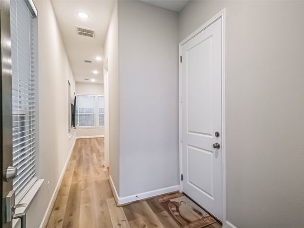 2353 Hoskins Drive, Houston TX 77080