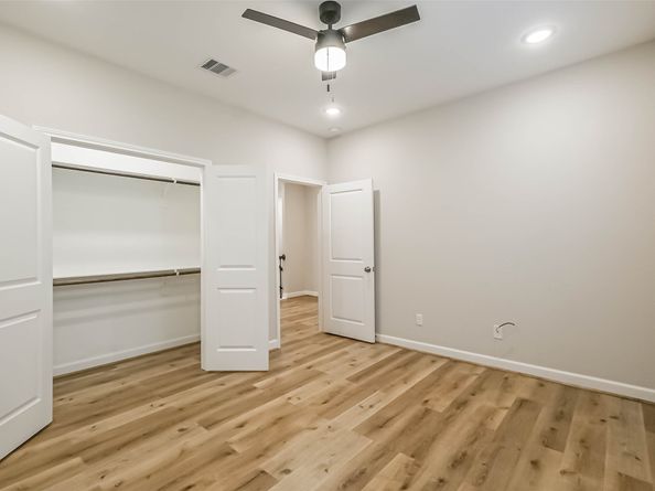 2353 Hoskins Drive, Houston TX 77080