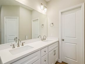 2353 Hoskins Drive, Houston TX 77080