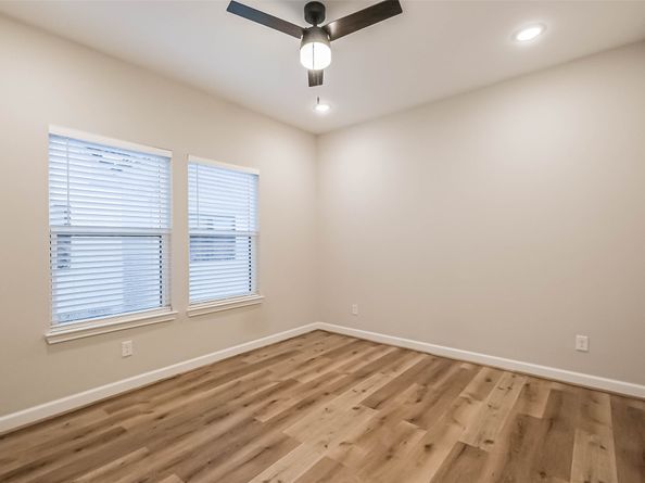 2353 Hoskins Drive, Houston TX 77080