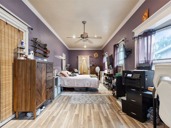 1020 Cortlandt Street, Houston TX 77008