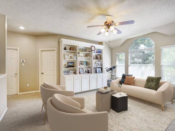 10 E Misty Dawn Drive, The Woodlands TX 77385