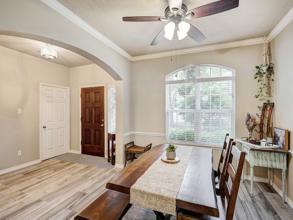 10 E Misty Dawn Drive, The Woodlands TX 77385