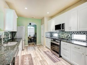10 E Misty Dawn Drive, The Woodlands TX 77385