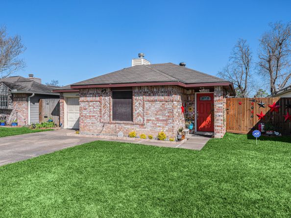 13930 Bonnercrest Drive, Houston TX 77083