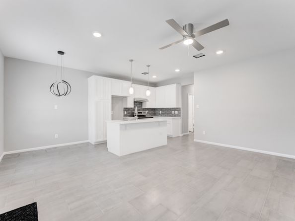 142 Calloway Street, Houston TX 77029