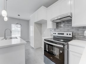 142 Calloway Street, Houston TX 77029