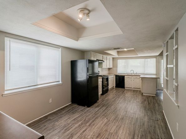 5802 Evening Shadows Lane, Spring TX 77373