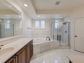 82 S Longsford Circle, The Woodlands TX 77382
