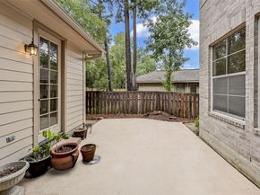 82 S Longsford Circle, The Woodlands TX 77382