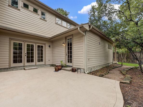 82 S Longsford Circle, The Woodlands TX 77382