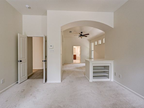 82 S Longsford Circle, The Woodlands TX 77382
