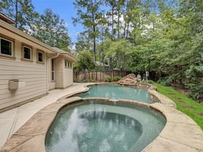 82 S Longsford Circle, The Woodlands TX 77382