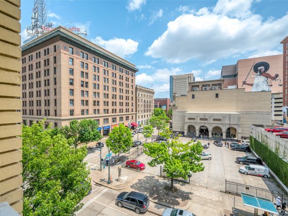 204 Travis Street 4A, Houston TX 77002