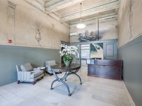204 Travis Street 4A, Houston TX 77002