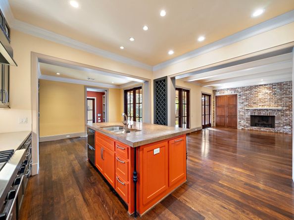 3603 Audubon Place, Houston TX 77006