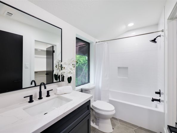 5510 Harvest Oak Landing Drive, Spring TX 77386