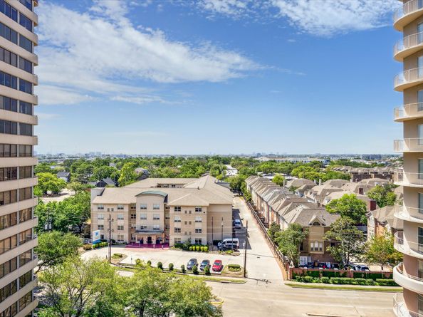 3525 Sage Road 1010, Houston TX 77056