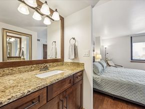 3525 Sage Road 1010, Houston TX 77056