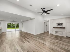 4626 Ella Boulevard, Houston TX 77018
