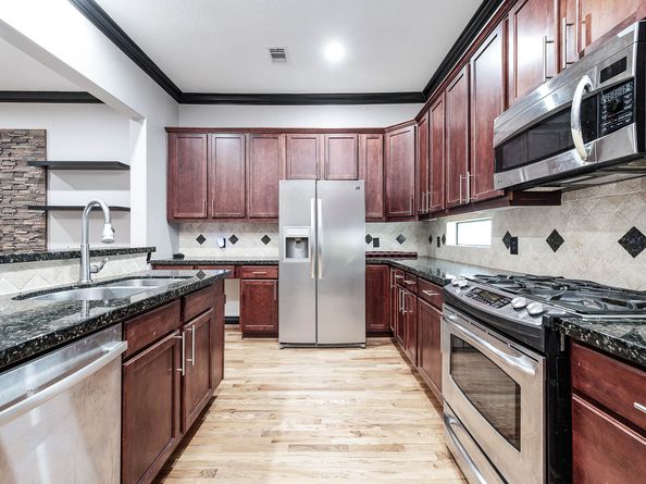 2503 Dallas Street, Houston TX 77003