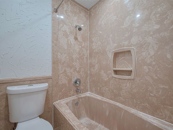 16951 Nicole Lane, Houston TX 77084