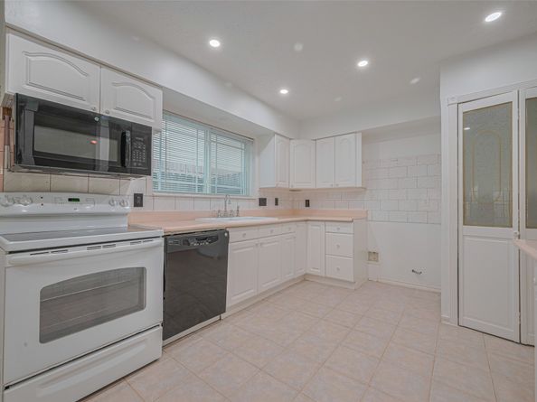 16951 Nicole Lane, Houston TX 77084