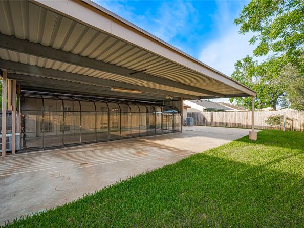 16951 Nicole Lane, Houston TX 77084