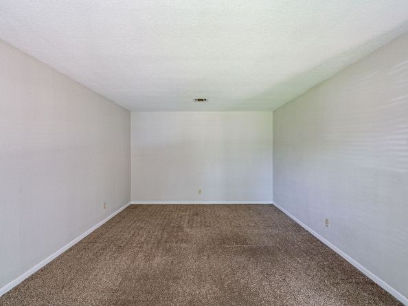 7631 Southmeadow Drive, Houston TX 77071